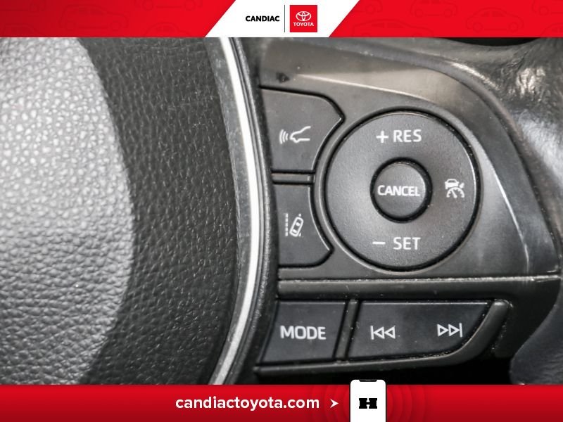 2022 Toyota Corolla Red Saint-Eustache - photo #22