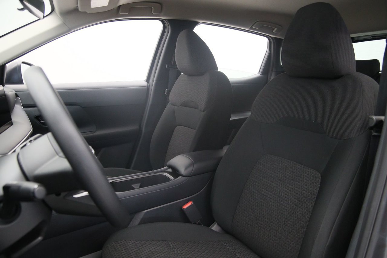 Nissan Kicks NIV 3N8AP6BBXSL324861 2025 Gris Chicoutimi - photo #5
