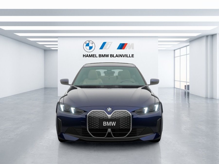BMW i4 2026 2026 Bleu Portimao givré