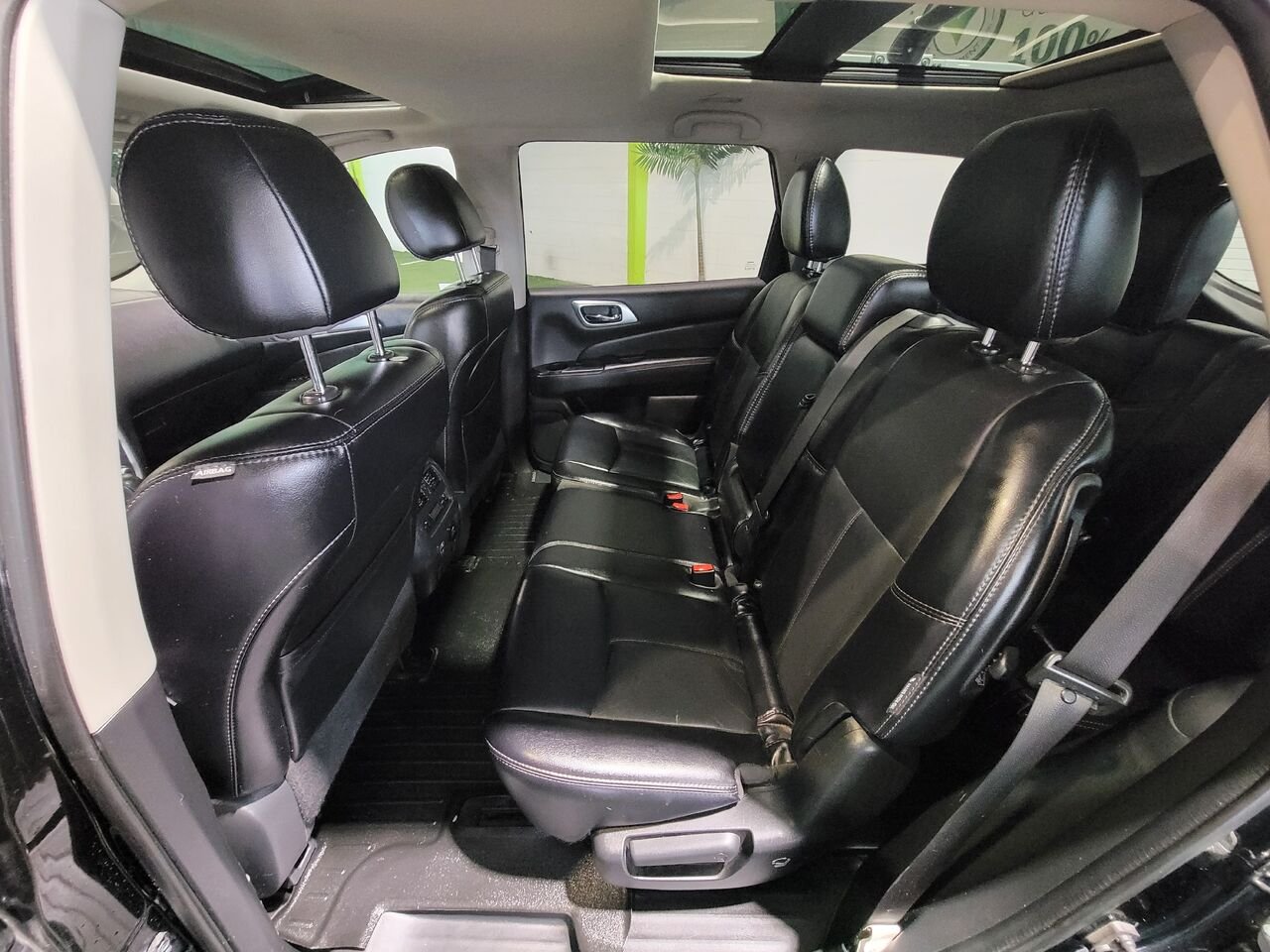 2018 Nissan Pathfinder Black  - photo #13