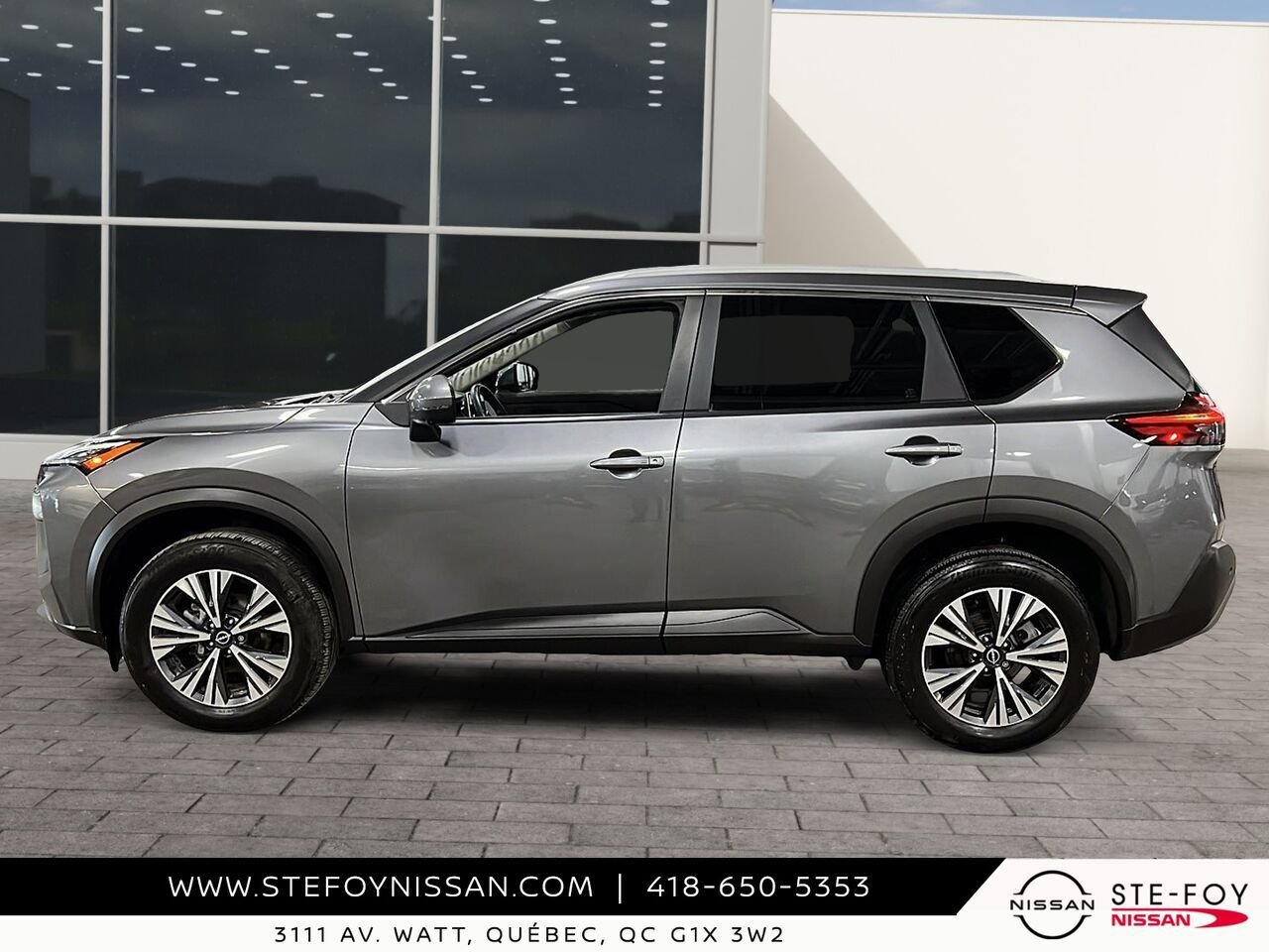 2023 Nissan Rogue Grey Ste-Foy - photo #4