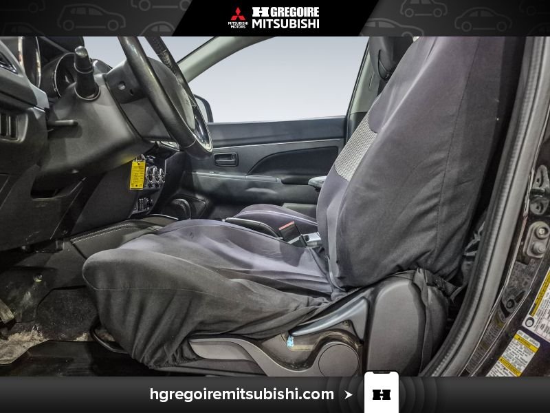2020 Mitsubishi RVR Black Saint-Eustache - photo #14