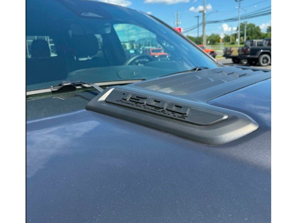 2026 Ram 1500 Grey Saint-Basile-le-Grand - photo #15