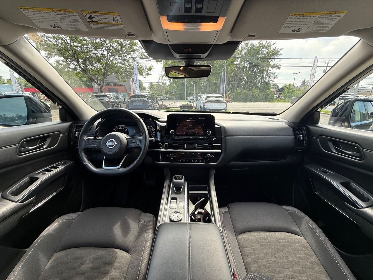 2024 Nissan Pathfinder SV 4RM Black Châteauguay - photo #13