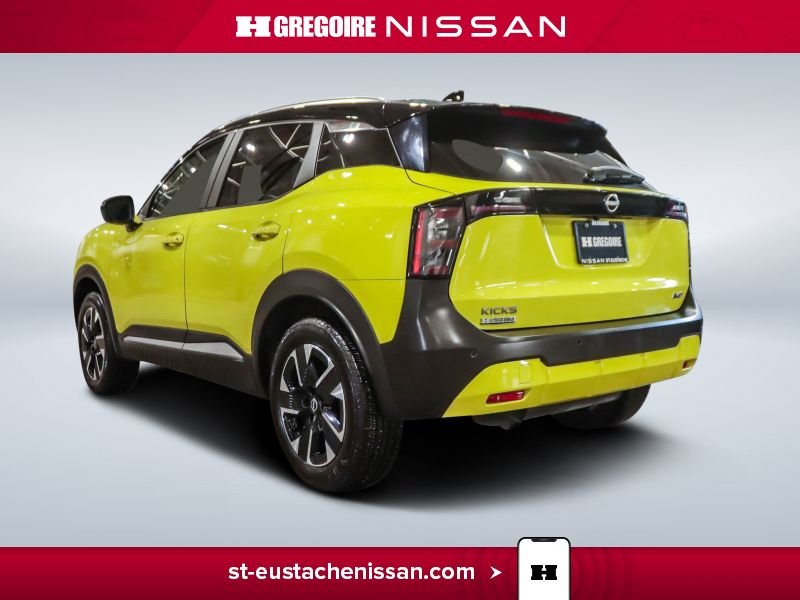 Nissan Kicks 2025 Jaune Laval - photo #7