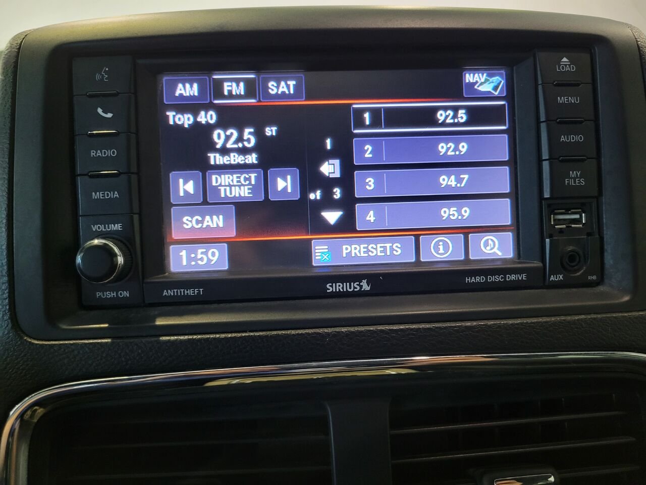2019 Dodge Grand Caravan Silver  - photo #19