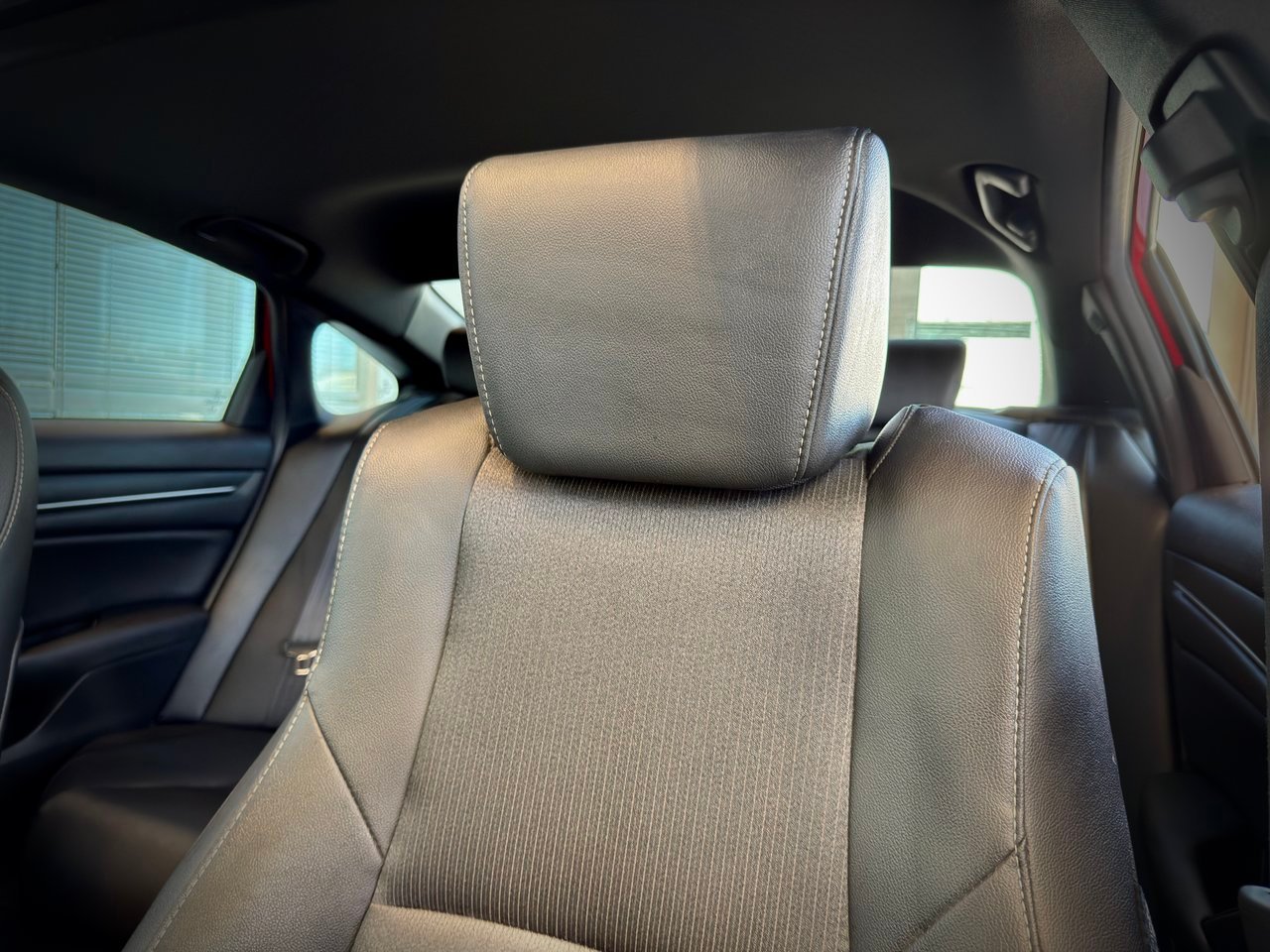 Honda Accord Sedan 2019 Rouge Notre-Dame-des-Prairies - photo #16