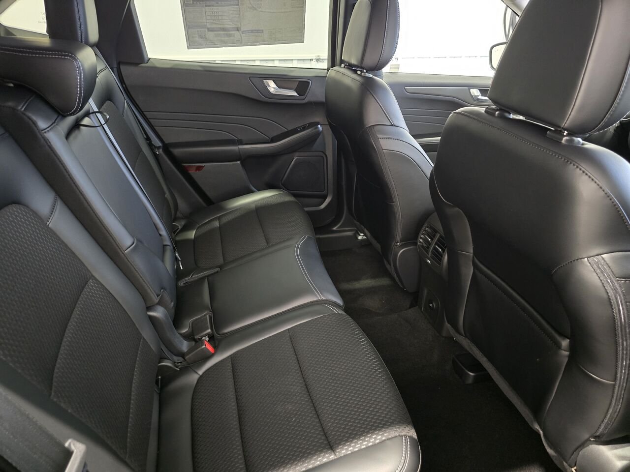 2025 Ford Escape Carbonized Grey Metallic Châteauguay - photo #7