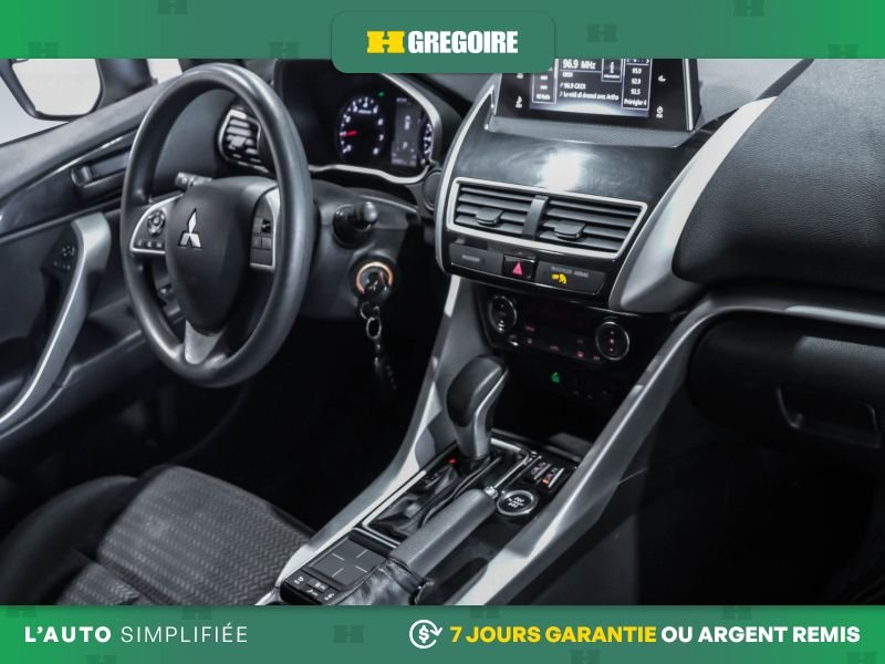 Mitsubishi Eclipse Cross 2020 Blanc Laval - photo #24