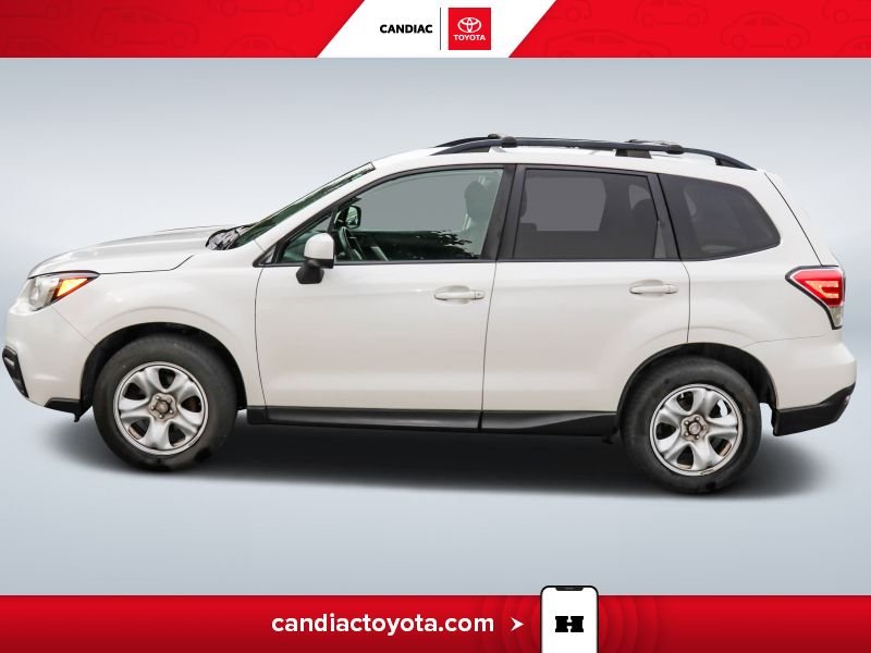 2017 Subaru Forester White Saint-Eustache - photo #4
