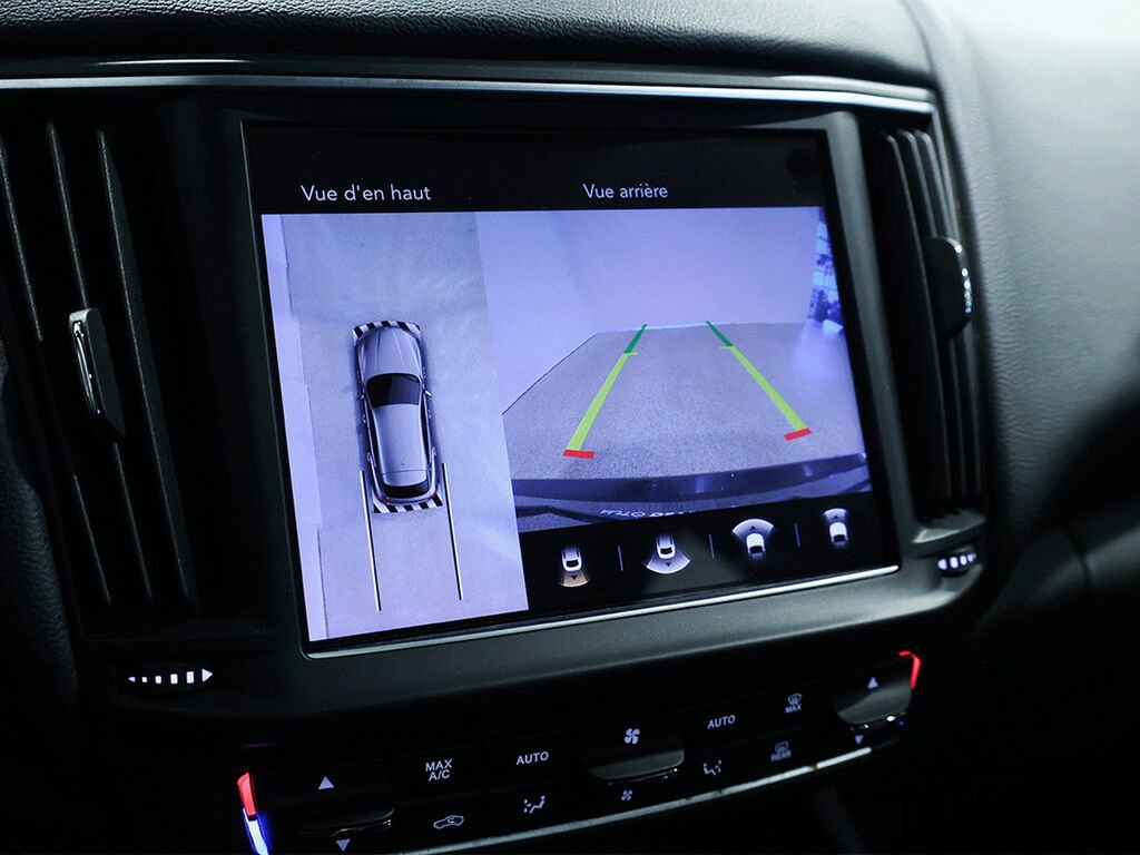 2022 Maserati Levante Black Saint-Eustache - photo #20