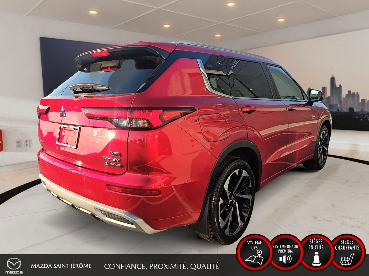 Mitsubishi Outlander GT Premium HYBRIDE RECHARGEABLE | 7 PASSAGERS | TOIT PANO | CUIR | AWD 2024 Rouge Saint-Jérôme - photo #5
