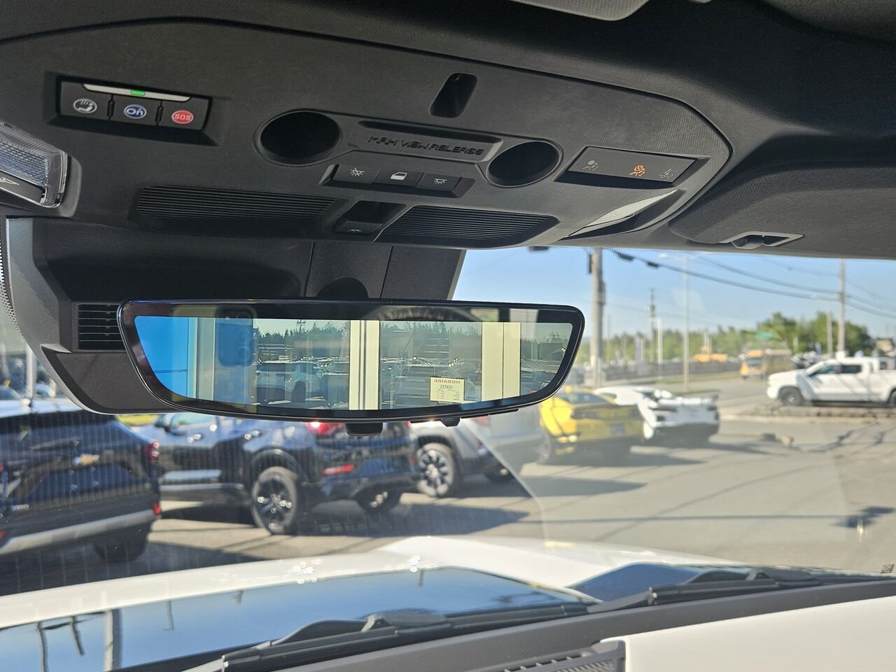2024 GMC HUMMER EV VUS 3X e4RM 4 portes White Thetford Mines - photo #12