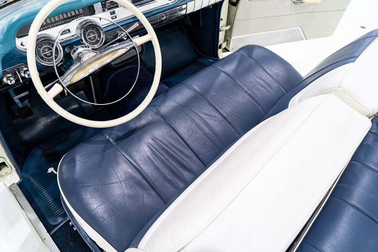 1957 Pontiac Bonneville *PRICE IN USD* Fuel injected 347/315HP 1 of 630 produced White Montreal - photo #84