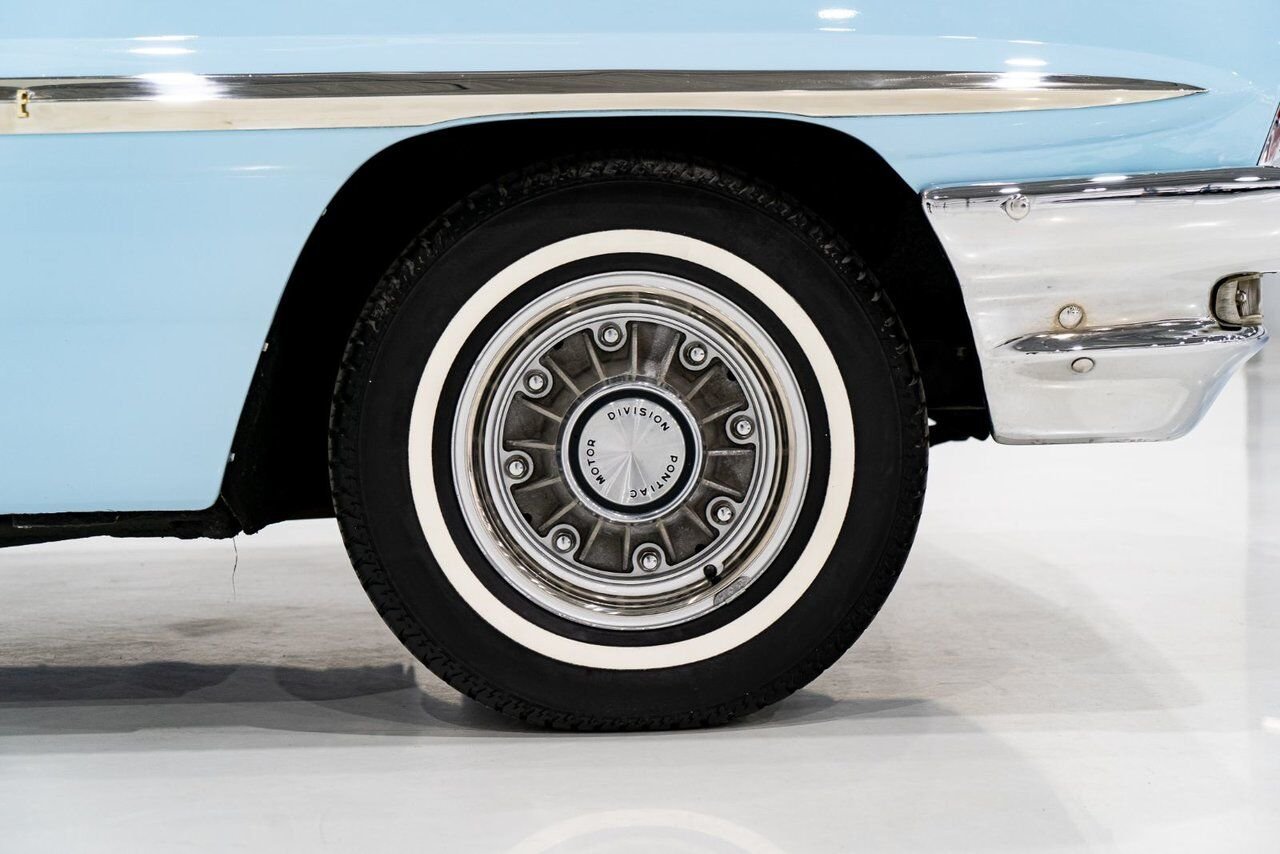 Pontiac Bonneville **PRIX EN USD**C8 Suffix 389cu.in. TriPower 4 Speed 1961 Bleu Montréal - photo #44