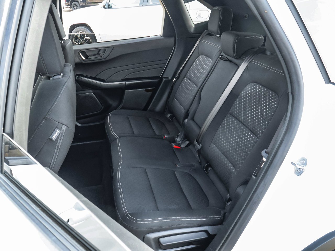 2025 Ford Escape Active AWD White Sherwood Park - photo #15