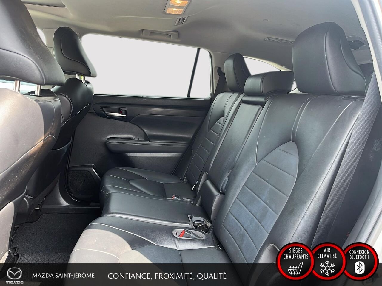 Toyota Highlander XLE | TOIT OUVRANT | CUIR | AWD | 2022 Argent Saint-Jérôme - photo #21