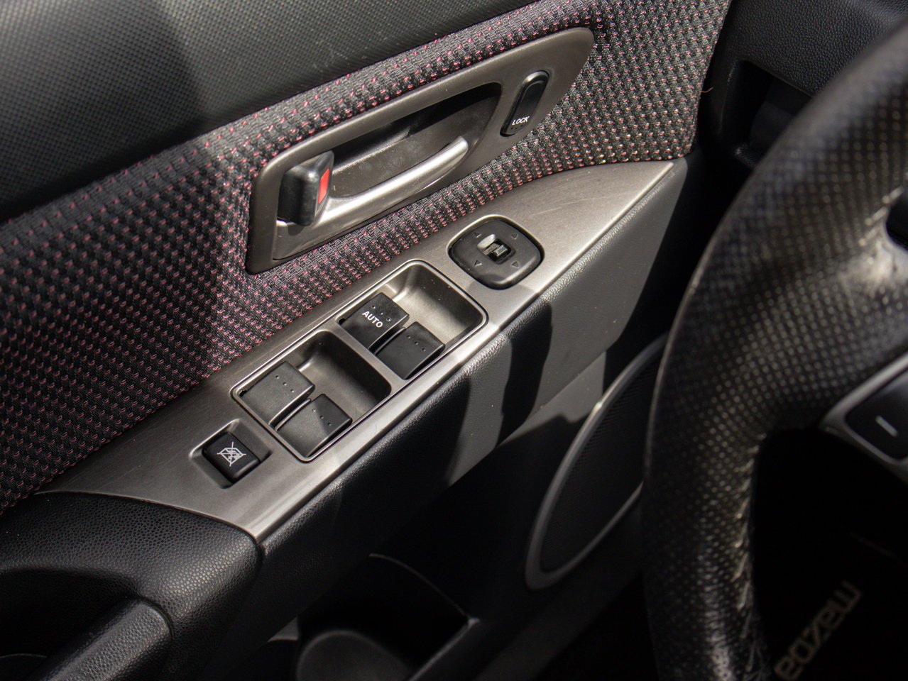 2007 Mazda Mazda3 4dr Sdn Auto GT Silver Sherwood Park - photo #19