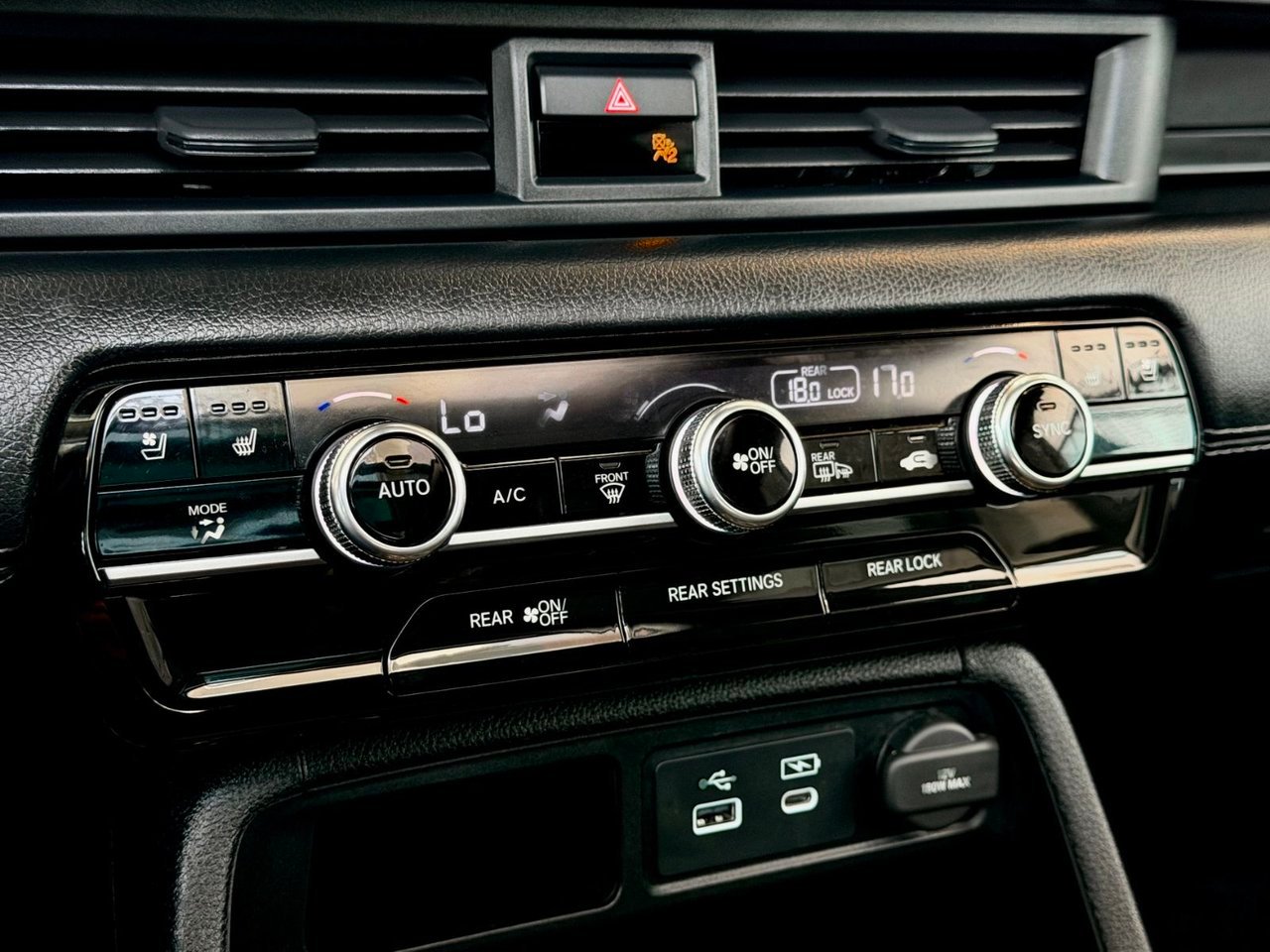 2025 Honda Pilot gray Notre-Dame-des-Prairies - photo #29