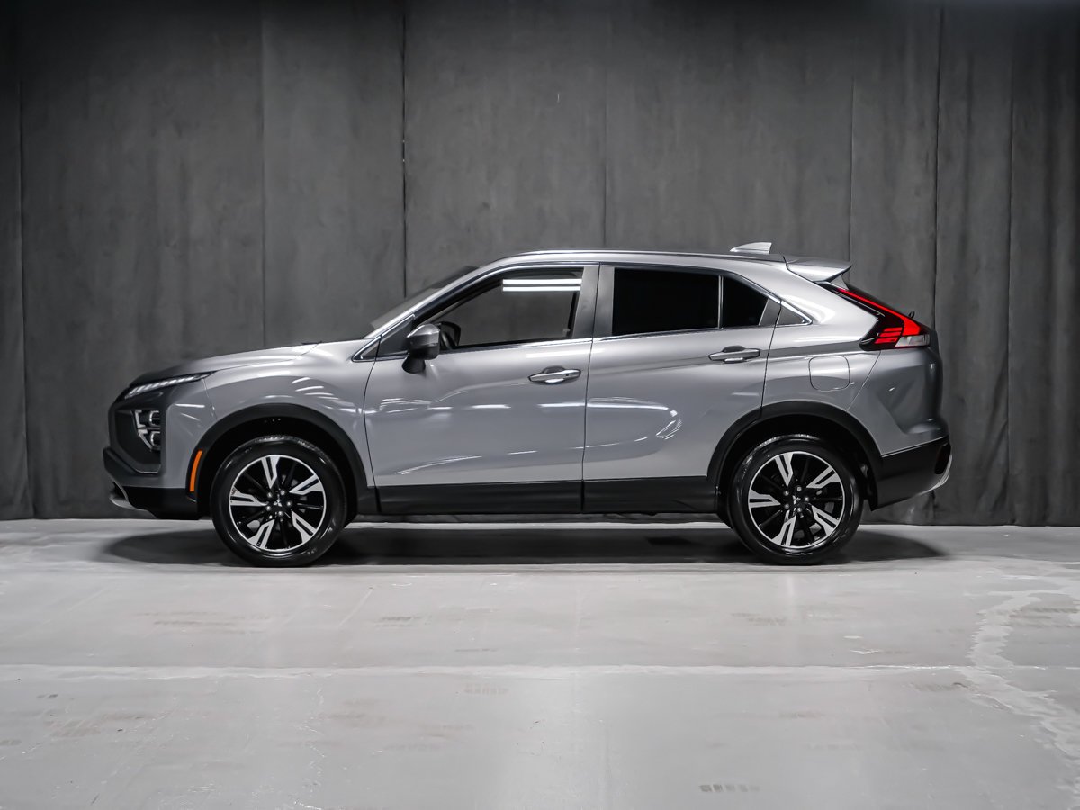 2024 Mitsubishi Eclipse Cross SE Grey Montreal - photo #2
