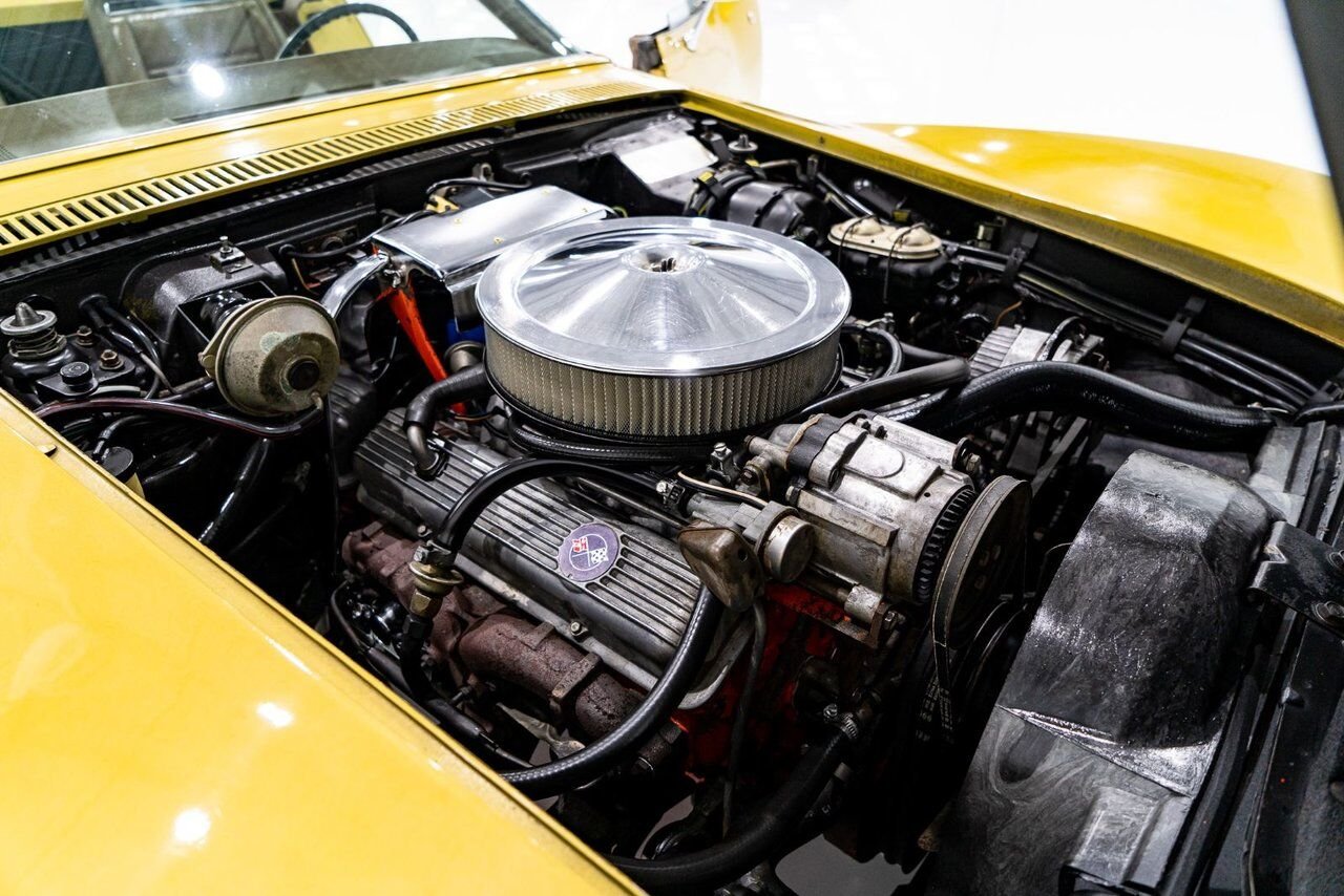 1972 Chevrolet Corvette Unrestored matching# LT1 with documented 103,454km(64,283mi) | PRIX EN USD Gold Montreal - photo #62