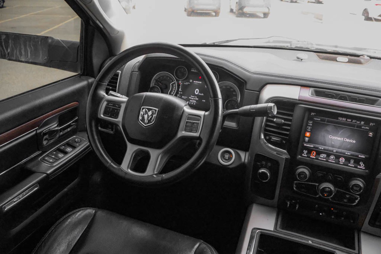 2013 Ram 3500 4WD Crew Cab 149 Laramie White Sherwood Park - photo #26