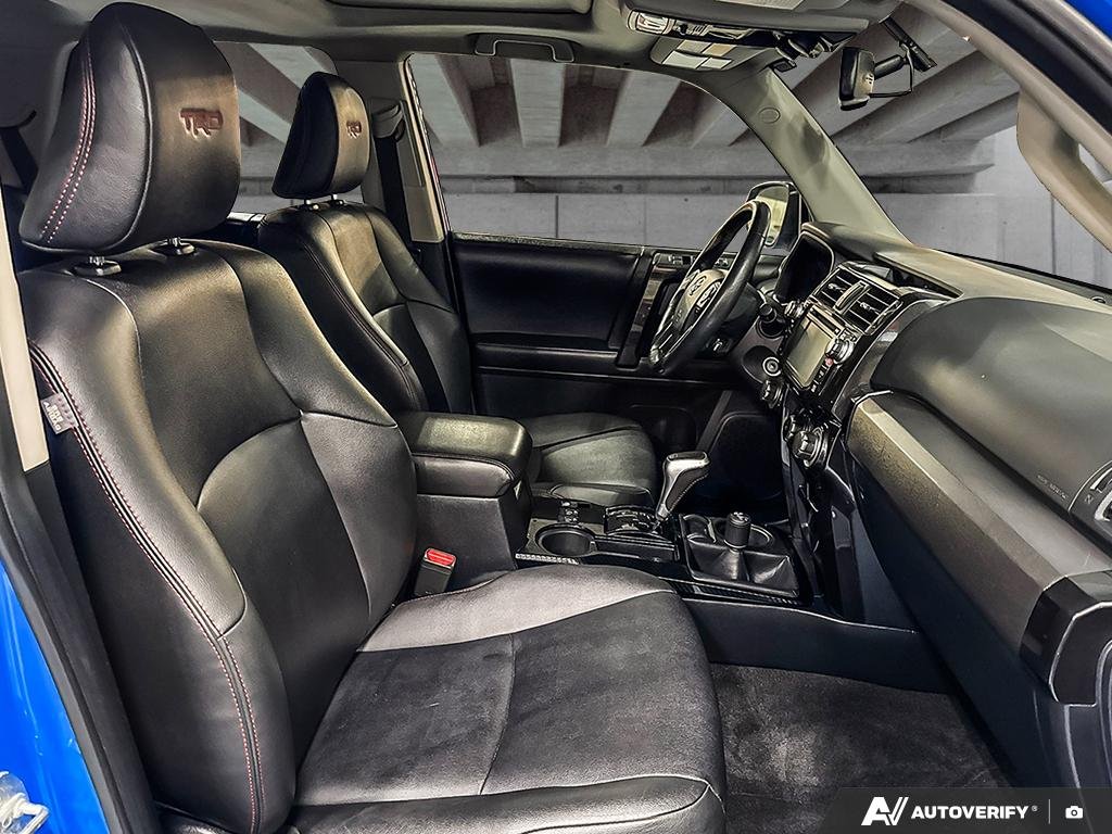 2019 Toyota 4Runner 2600954A | 4WD Blue Edmonton - photo #20