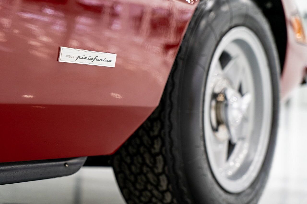 1973 Ferrari 365 GTB4 Daytona 18,301 miles With Orig Books/Tools/ Carbs / Filter Box Red Montreal - photo #1