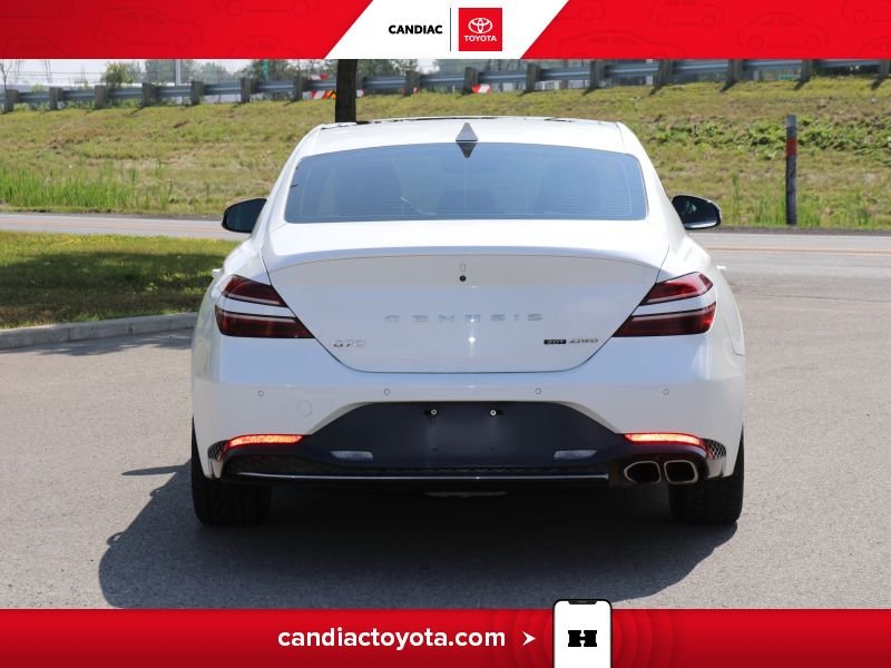 2022 Genesis G70 White Saint-Eustache - photo #8