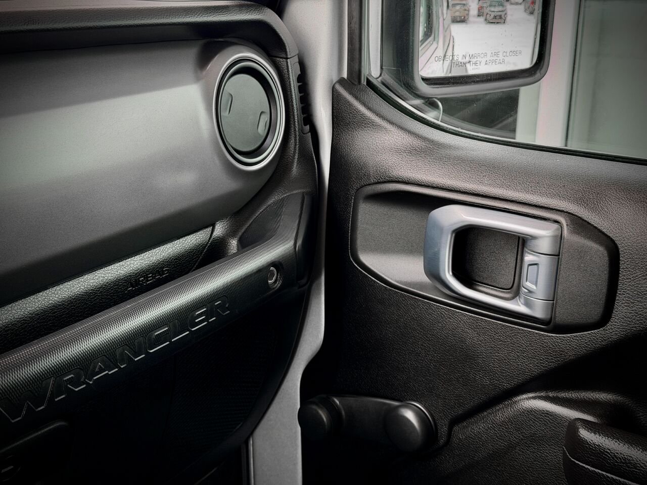 Jeep Wrangler 2022 Argent Notre-Dame-des-Prairies - photo #32