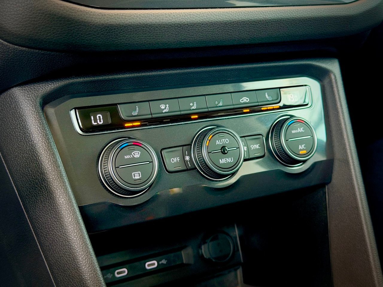 Volkswagen Tiguan 2021 Bleu Notre-Dame-des-Prairies - photo #30