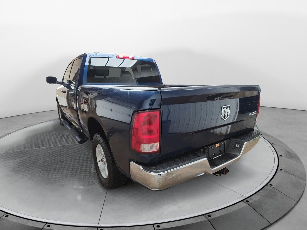 Ram 1500 Classic NIV 1C6RR7ST9PS520748 2023 Baie-Comeau - photo #3