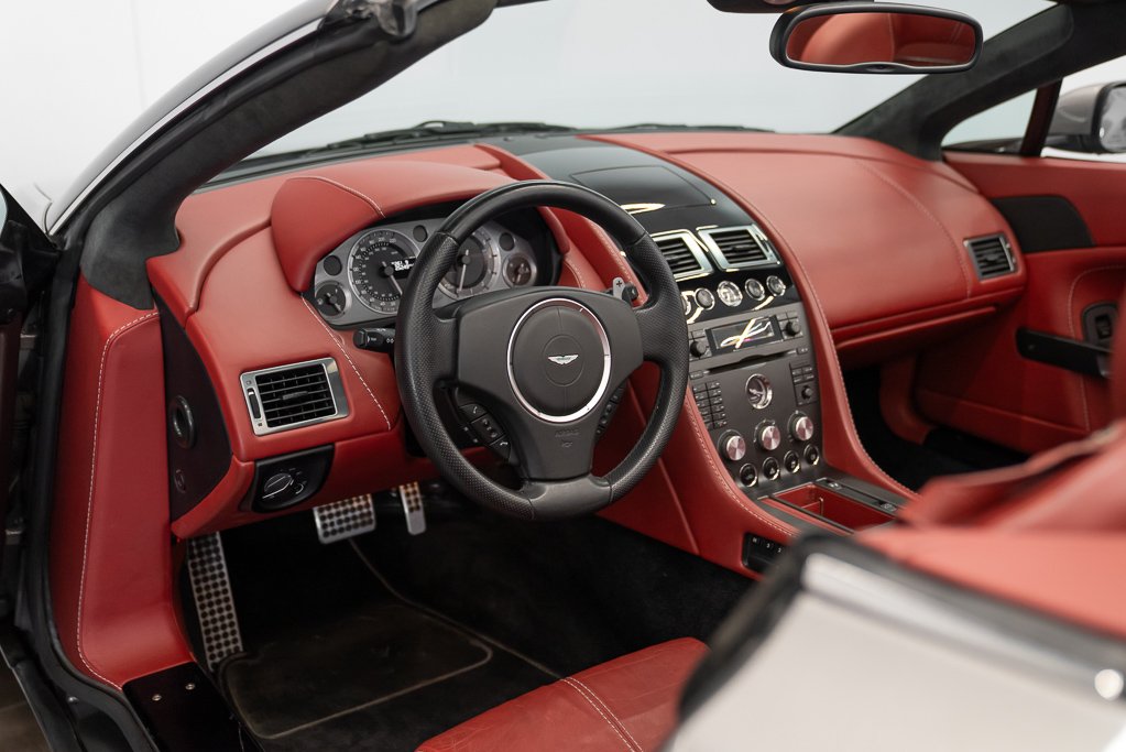 2008 Aston Martin Vantage Silver Montreal - photo #19
