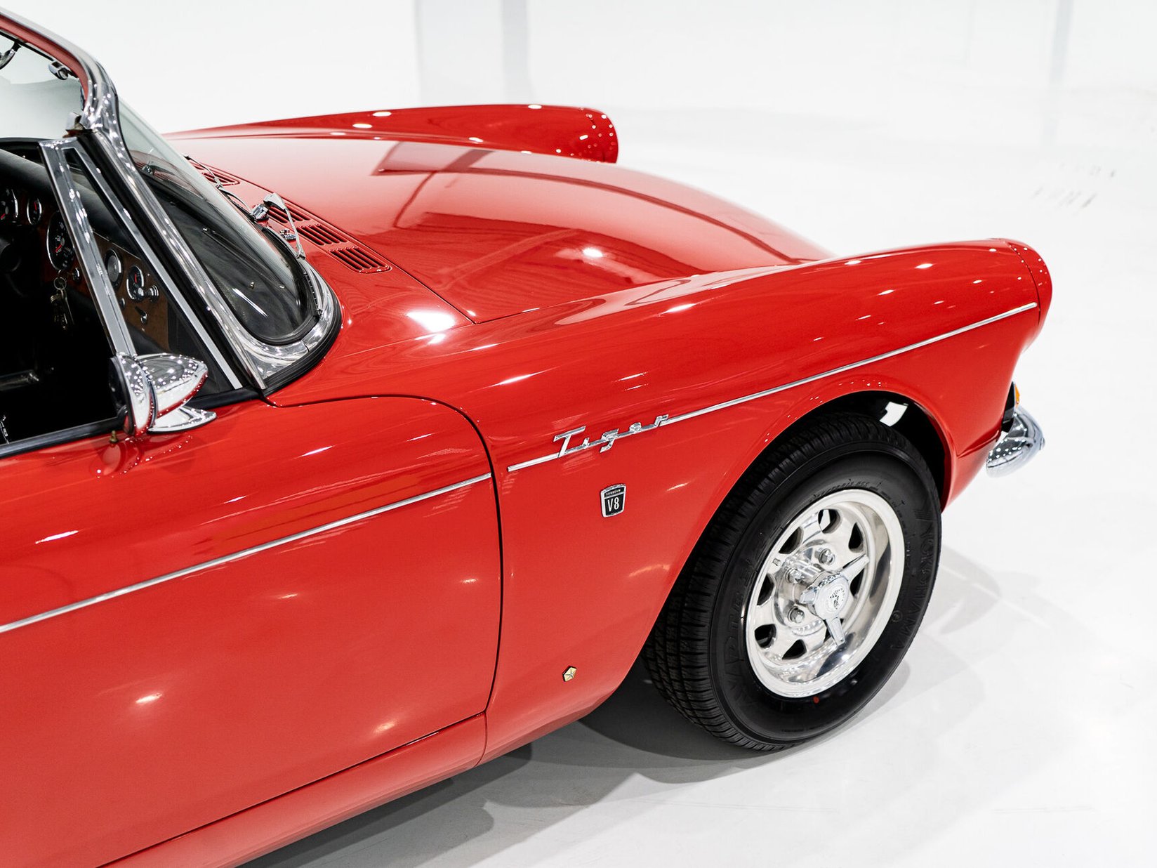 1967 Sunbeam Tiger Unrestored with single repaint **PRIX EN USD** Red Montreal - photo #4