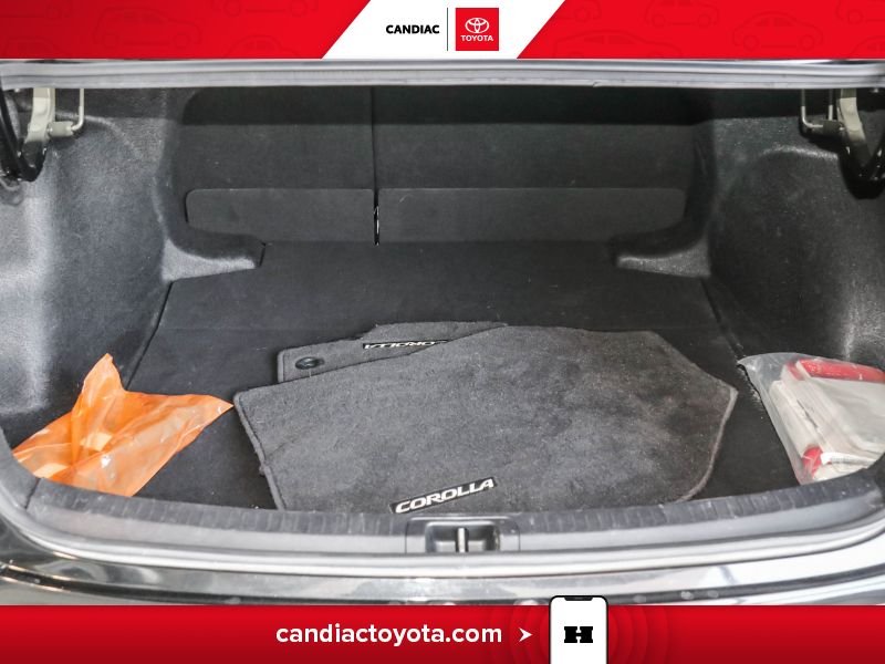 Toyota Corolla 2022 Noir Saint-Eustache - photo #31