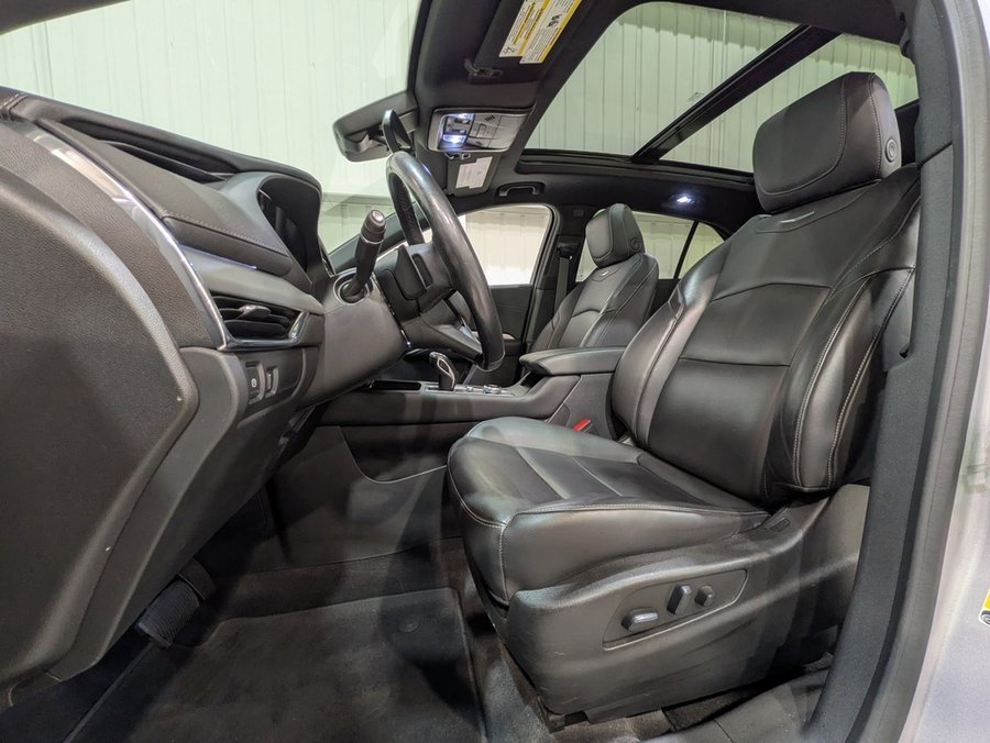 Cadillac XT4 AWD 4dr Premium Luxury 2019 Argent