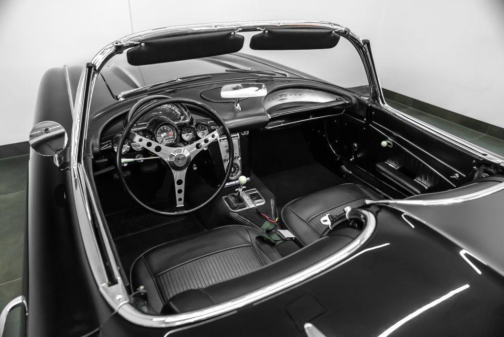 Chevrolet Corvette 1962 Noir Montréal - photo #57