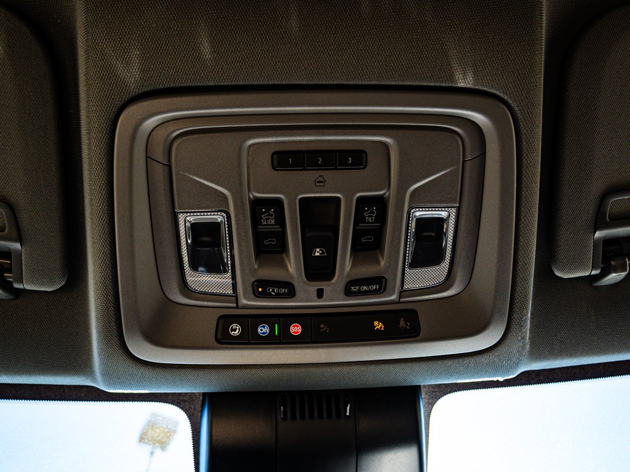 2026 Chevrolet Silverado 1500 4WD Crew Cab 147 RST Blue Sherwood Park - photo #27