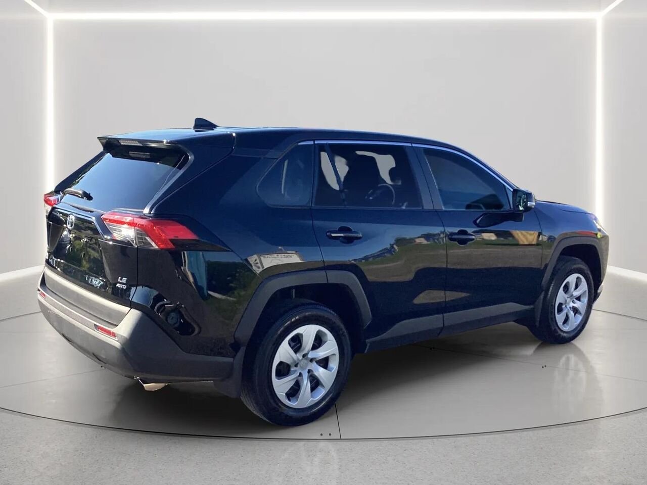 Toyota RAV4 2022 Noir Gatineau - photo #4