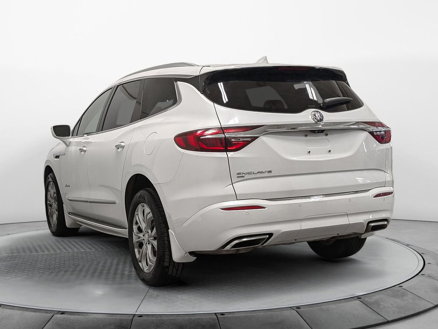 BUICK ENCLAVE AVENIR AWD 7 Places Toit Ouvrant 5000lbs Capacité Remorquage 2020 Blanc