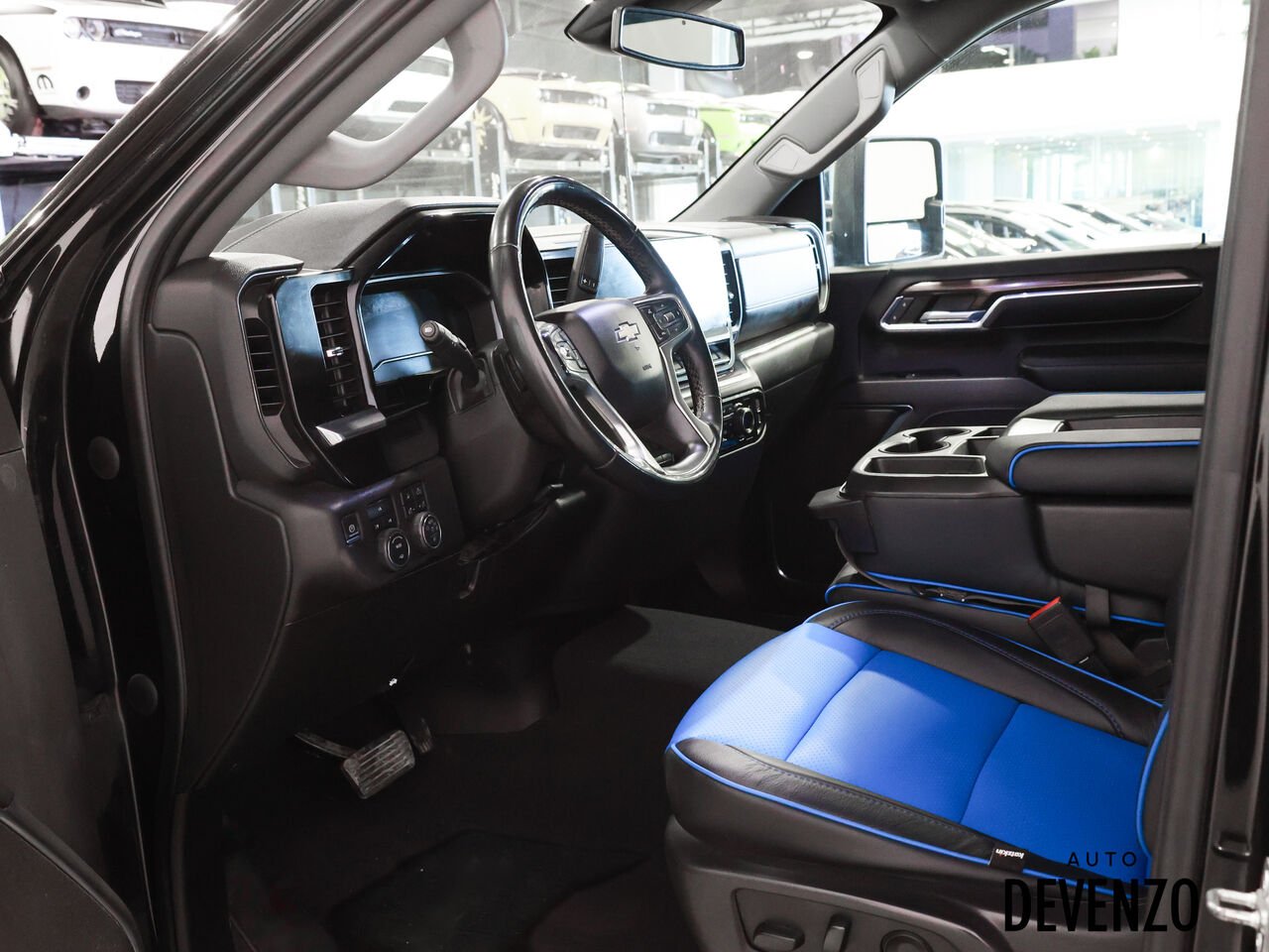 Chevrolet Silverado 3500HD 2024 Noir Saint-Eustache - photo #11