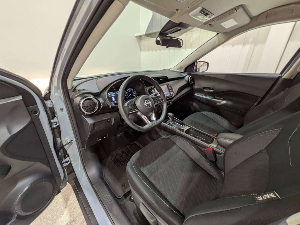 2024 Nissan Kicks SV FWD Grey Val-David - photo #9
