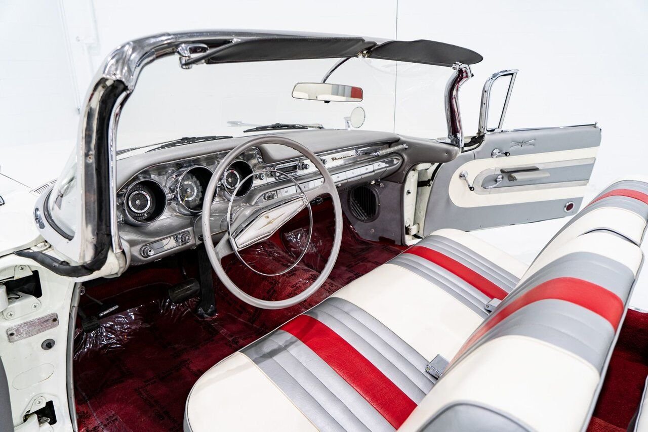 Pontiac PARISIENNE **PRIX EN USD** Fully restored with 261cu.in. and GM built sheet 1959 Blanc Montréal - photo #7