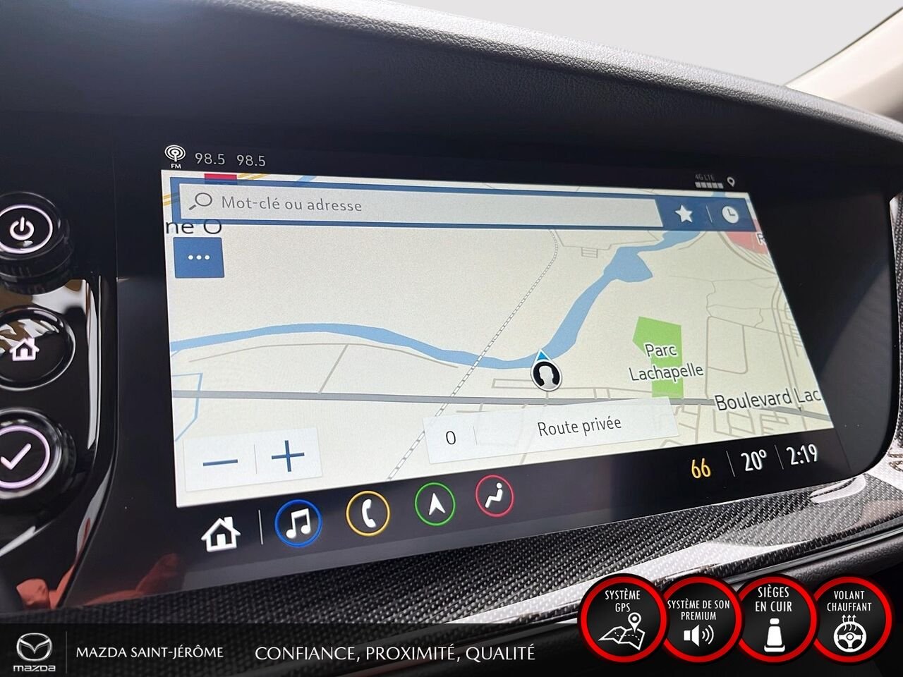 Buick Envision Essence | TOIT PANORAMIQUE | CUIR | AWD 2023 Gris Saint-Jérôme - photo #20