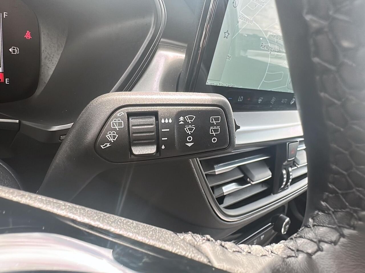 Ford Escape 2025 Noir Rouyn-Noranda - photo #19