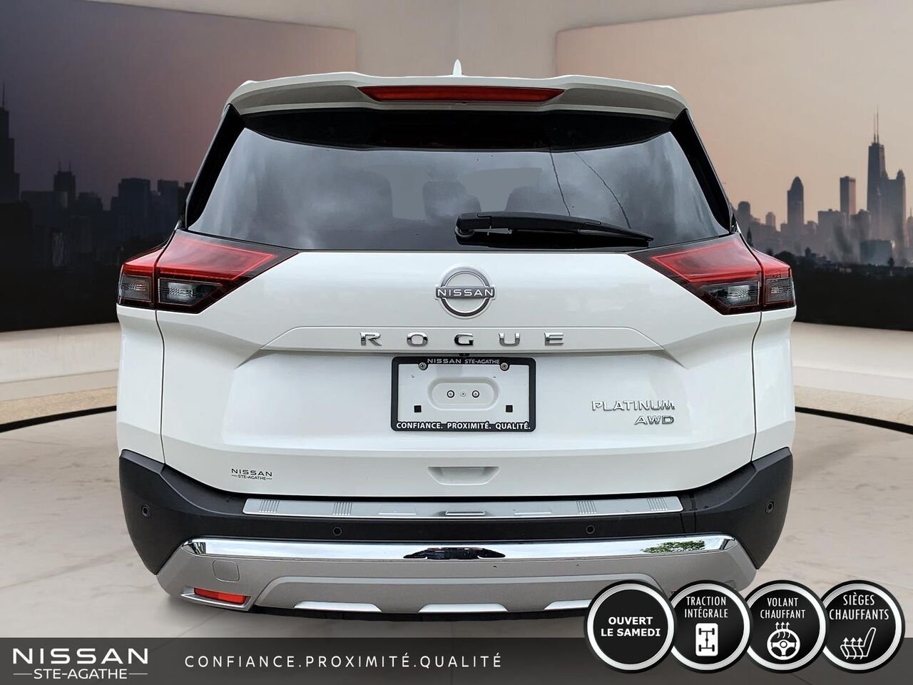 Nissan Rogue Platine | TOIT PANORAMIQUE | CUIR | AWD | CLIM 2 ZONES | 2023 Blanc Saint-Jérôme - photo #3