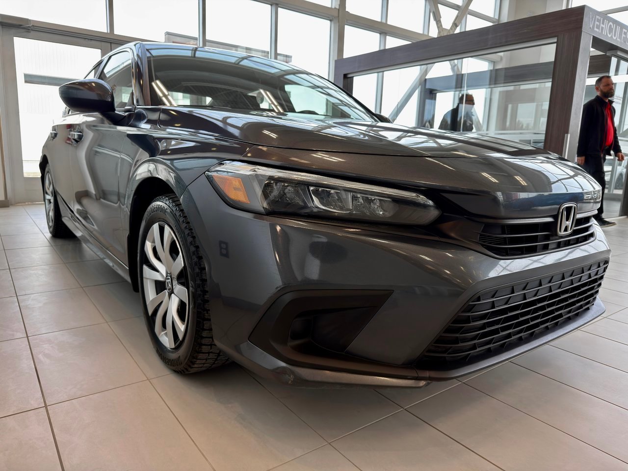 2023 Honda Civic Sedan Silver Notre-Dame-des-Prairies - photo #5