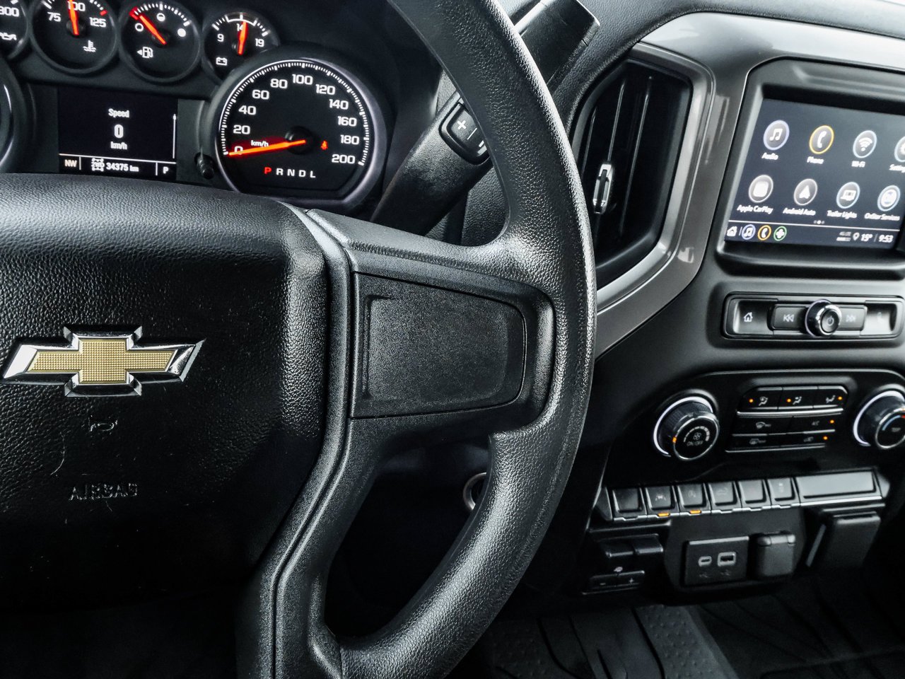 2025 Chevrolet Silverado 1500 4WD Crew Cab 147 Custom White Sherwood Park - photo #23