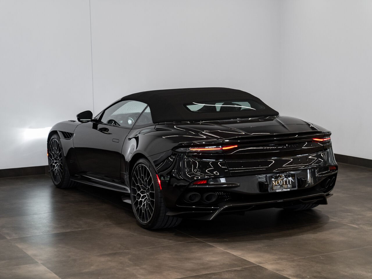 2023 Aston Martin DBS 770 Ultimate | NO LUXURY TAX Kirkland - photo #11