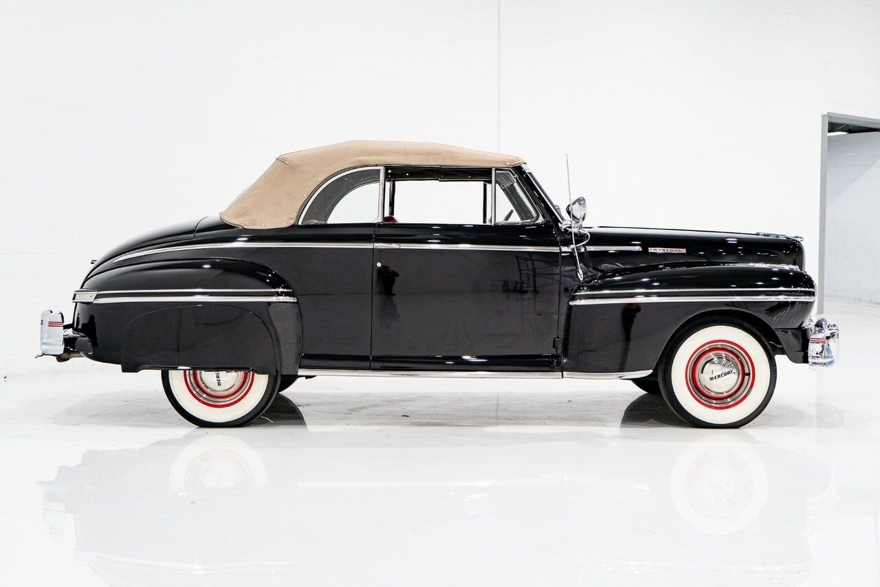 Mercury Eight **PRICE IN USD** 1947 Noir Montréal - photo #55